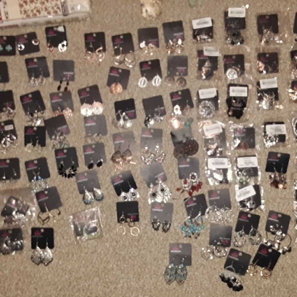 1 Pound! Assorted Earring Lot Bundle Mystery